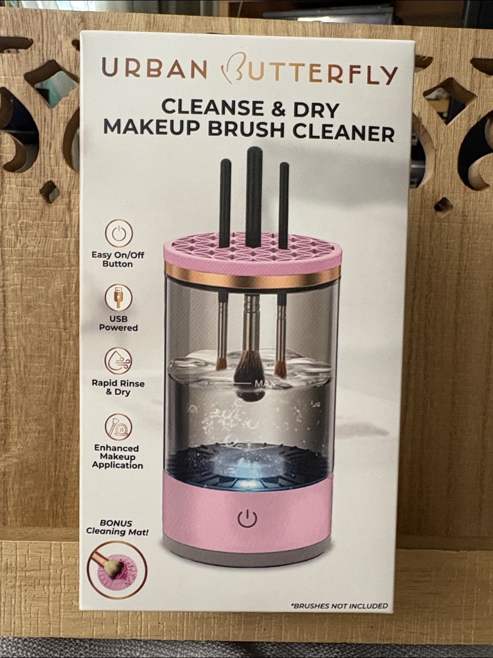 Urban Butterfly Pink Makeup Brush Cleaner & Powder Puffs Set - Picture 2 of 4